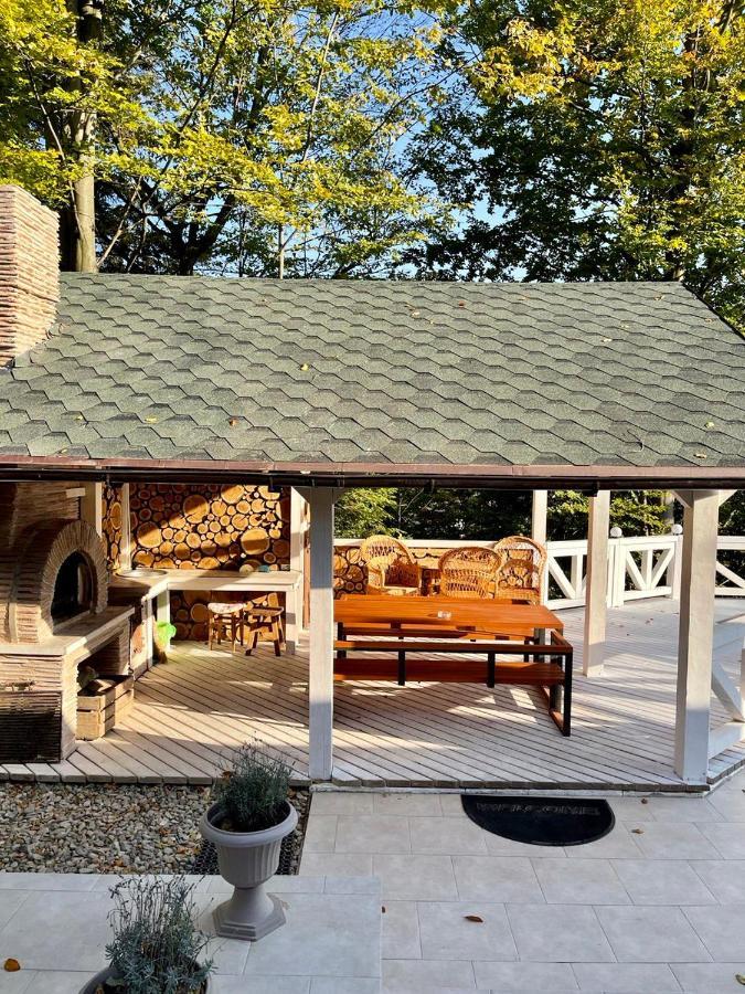 Chalet Mlyn Мигово Экстерьер фото