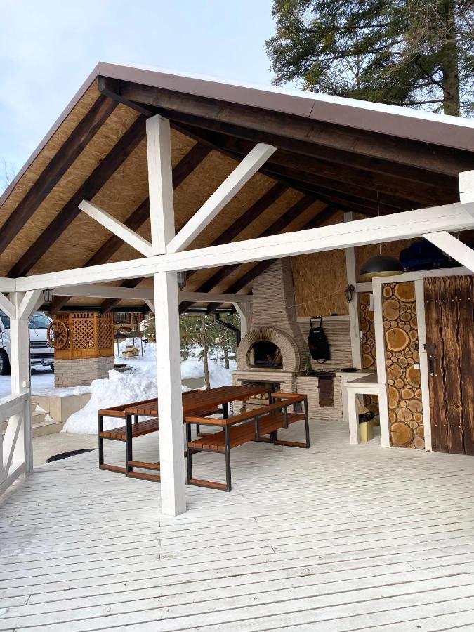 Chalet Mlyn Мигово Экстерьер фото