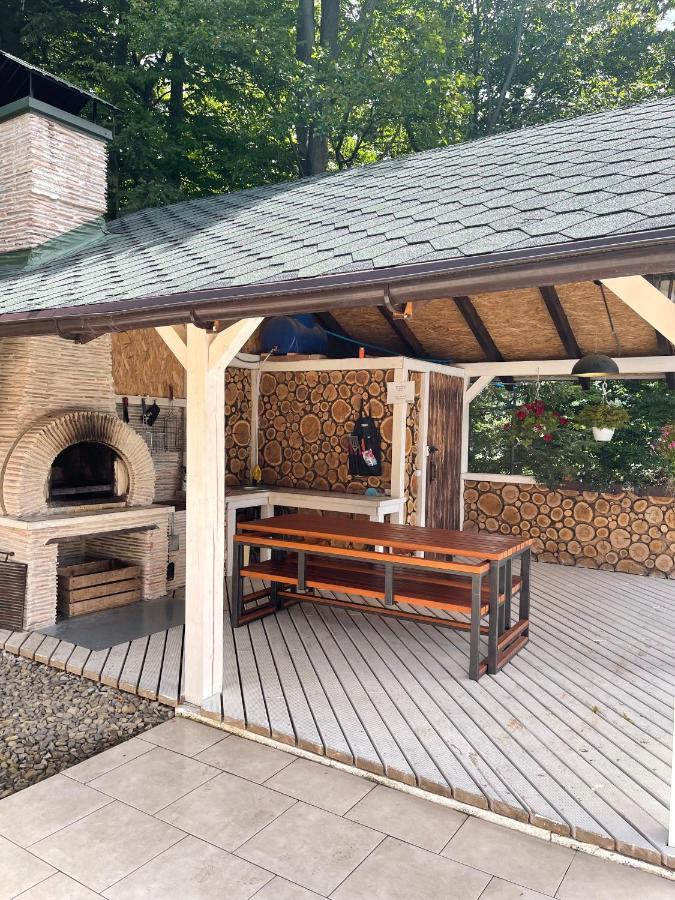 Chalet Mlyn Мигово Экстерьер фото